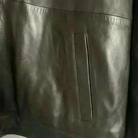 Logan Hill genuine NWOT leather jacket. Buttery soft leather. Ptp 24”height 30” - Picture 5 of 6